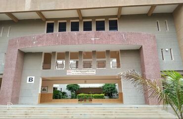 Smt. T.V. Mehta Charitable Foundation, Lalitaben Ramnikal Shah Homoeopathic Medical College, Rajkot