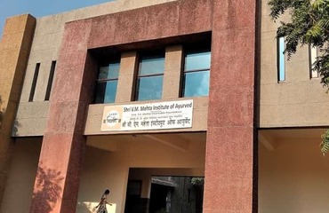 Shri V.M. Mehta Institute of Ayurved, Rajkot